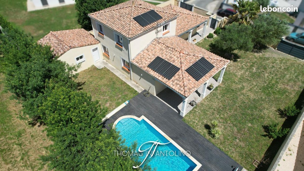 Maison 5 pièces 140 m² · à Villemoustaussou · 140 m² · 379 000 €