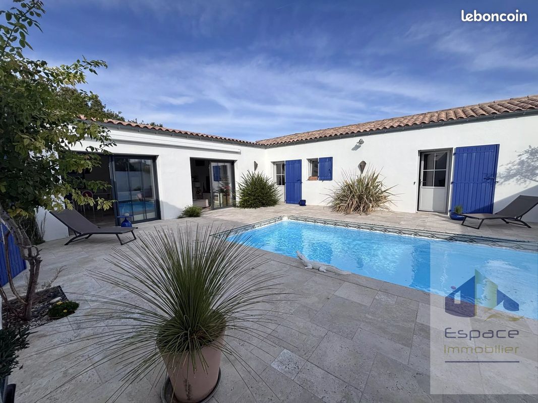 Maison 4 pièces 141 m² · à Clavette · 141 m² · 619 500 €