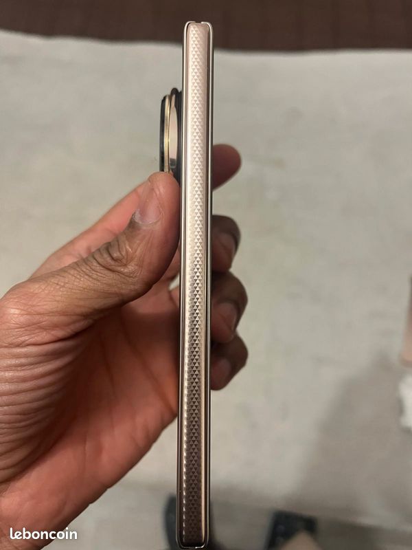Honor magic v5 Dawn gold (image 6)