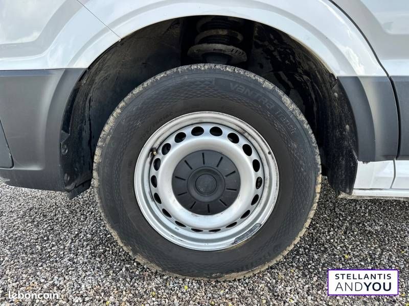 Volkswagen Crafter FOURGON VAN 35 L3H3 2.0 TDI 177 CH BVA BUSINESS (image 14)