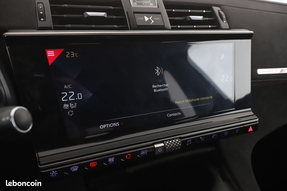 DS Automobiles DS 7 Crossback 1.6 PureTech Performance Line + Automatique 180 ch (image 28)