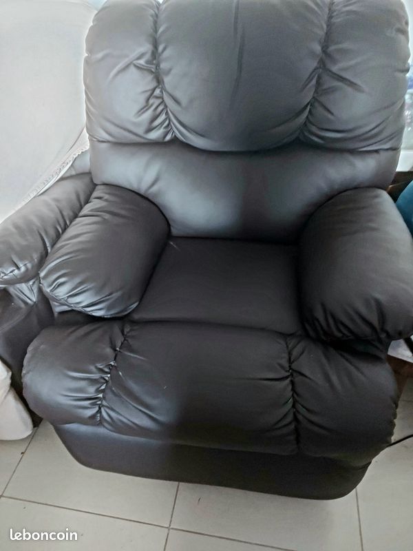 EXCELLENTE AFFAIRE Idée cadeau Fauteuil de relaxation et de massage (image 1)