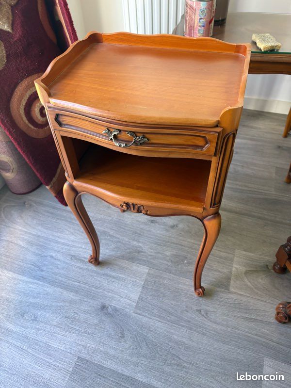 Petit meuble de style (image 2)