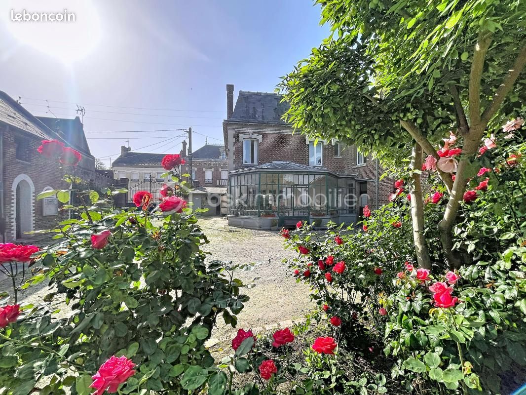 Maison 9 pièces 276 m² · à Ribemont · 276 m² · 229 500 €
