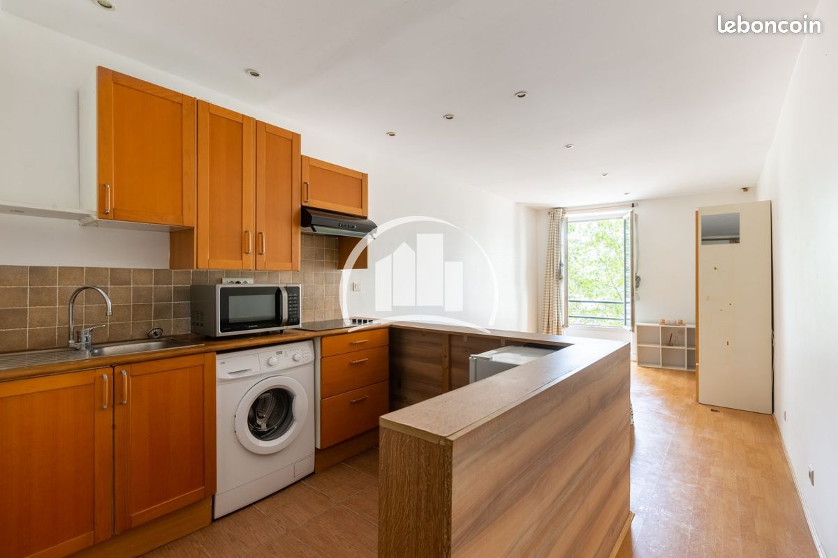 Appartement 1 pièce 24 m² · à Paris · 24 m² · 185 000 €