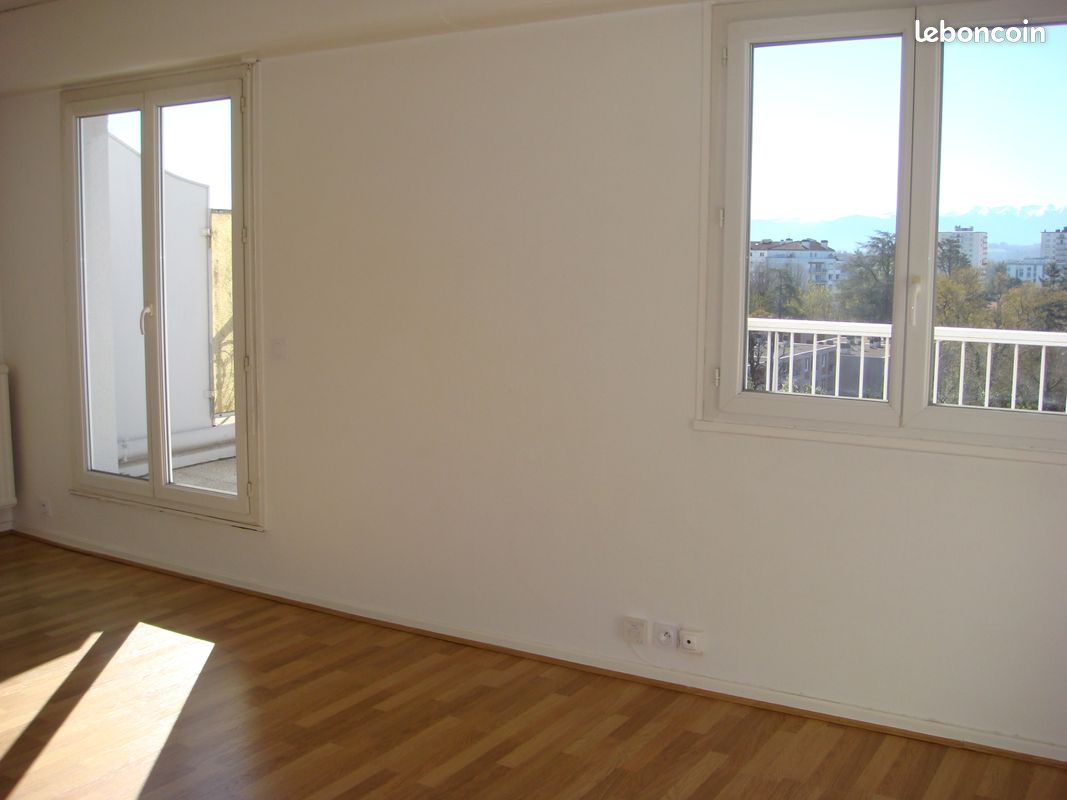 Appartement 2 pièces 45 m² · à Pau · 45 m² · 560 €/mois