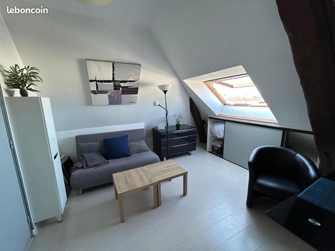 Appartement 2 pièces 13 m² · à Tours · 13 m² · 578 €