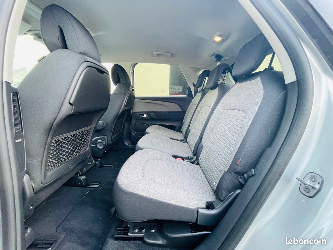 Citroën C4 Picasso 1.2 i 130ch Bussines Pack 92.500km (image 14)