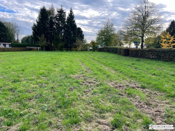 Terrain 1817 m² Saint-Pol-sur-Ternoise