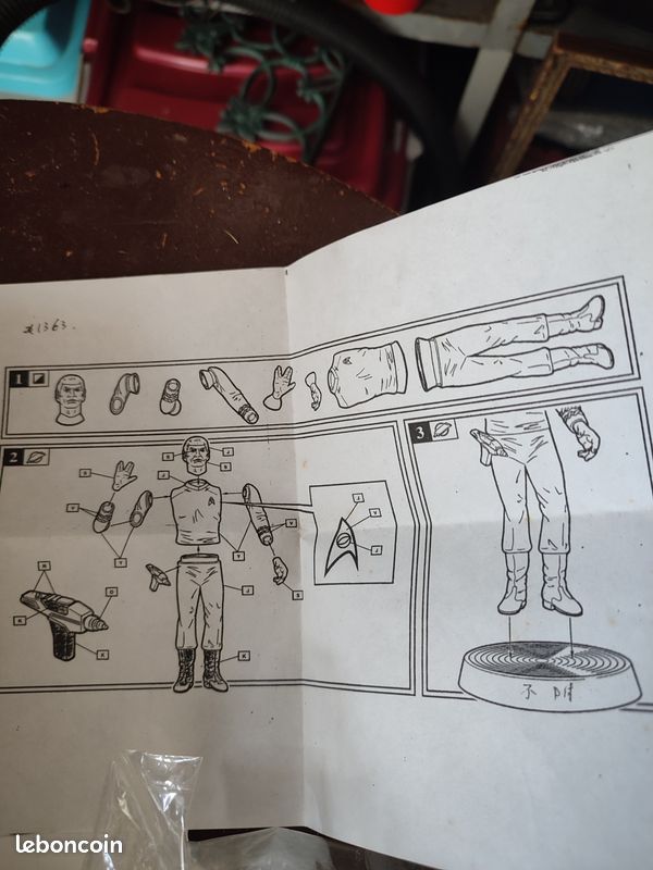 Personnage spock a monter (image 6)