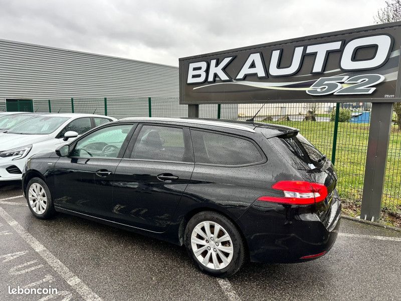 Peugeot 308 SW 1.5 BLUEHDI 130CH S&S STYLE (image 7)