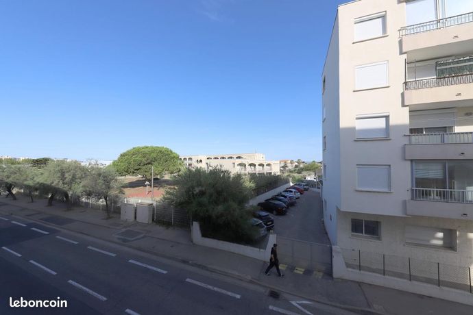 Studio 1 pièce 32 m²