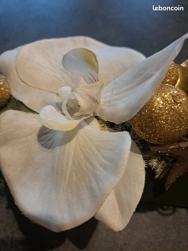 Composition fleurs artificielles (image 3)