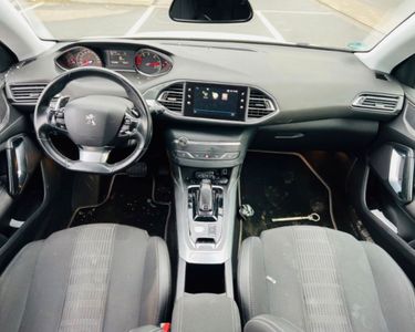 Accessoires/ pièces peugeot 308 1.6hdi 110cv 2009 - Équipement auto