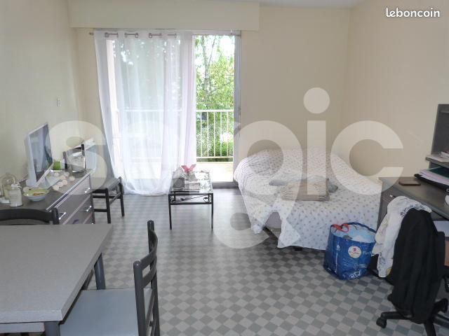 Appartement 1 pièce 24 m² · à Cholet · 24 m² · 390 €/mois