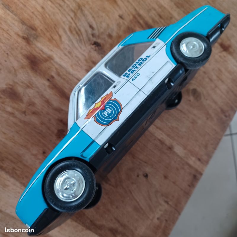 Ancien Car En Tôle, Jouet Mécanique Vintage