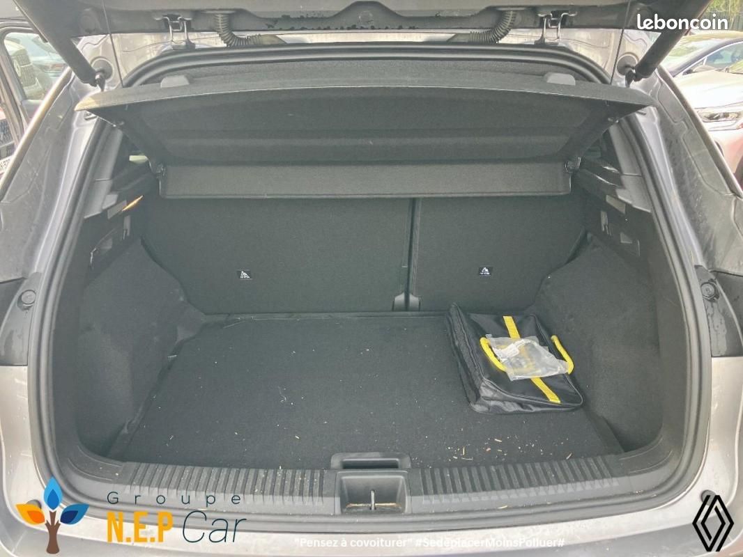 Renault Austral E-Tech hybrid 200 Techno (image 10)