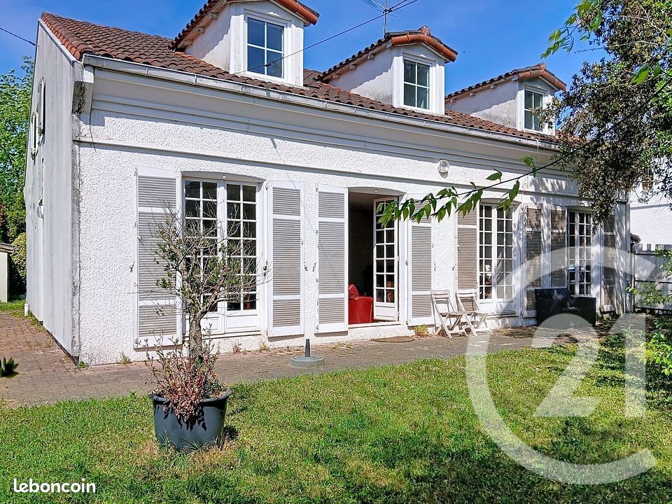 Maison 7 pièces 180 m² · à Mérignac · 180 m² · 499 000 €