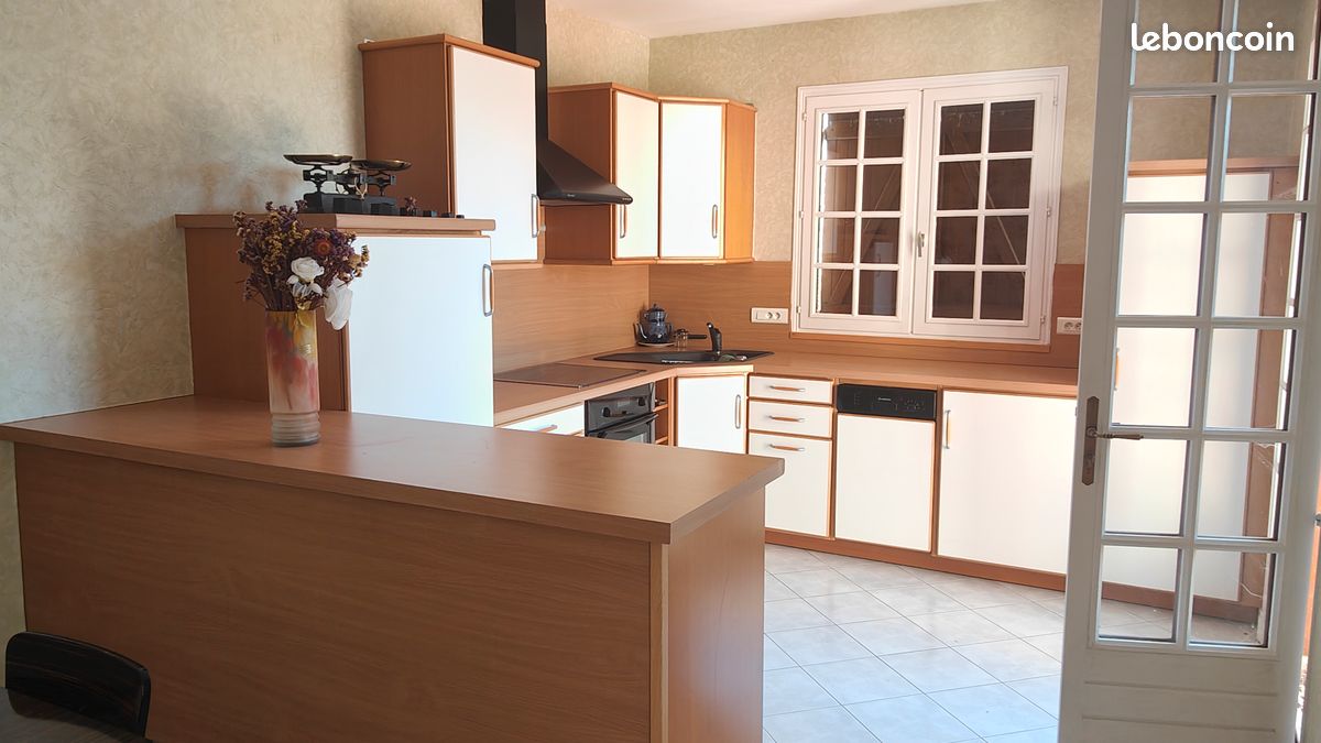 Maison 9 pièces 189 m² · à Paulhaguet · 189 m² · 300 000 €