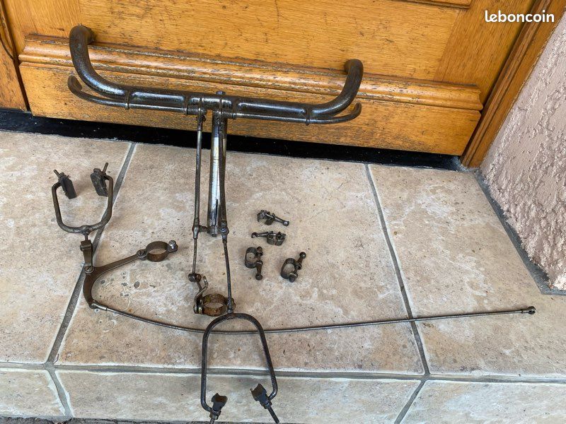 Guidon De Vélo Ancien Avec Freins à Tringles – Pièce De Collection Années 1900