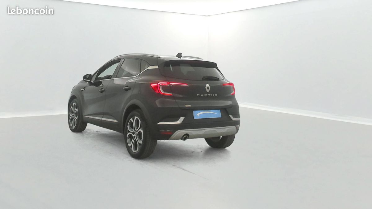 RENAULT Captur Blue dCi 115 EDC Intens (image 3)