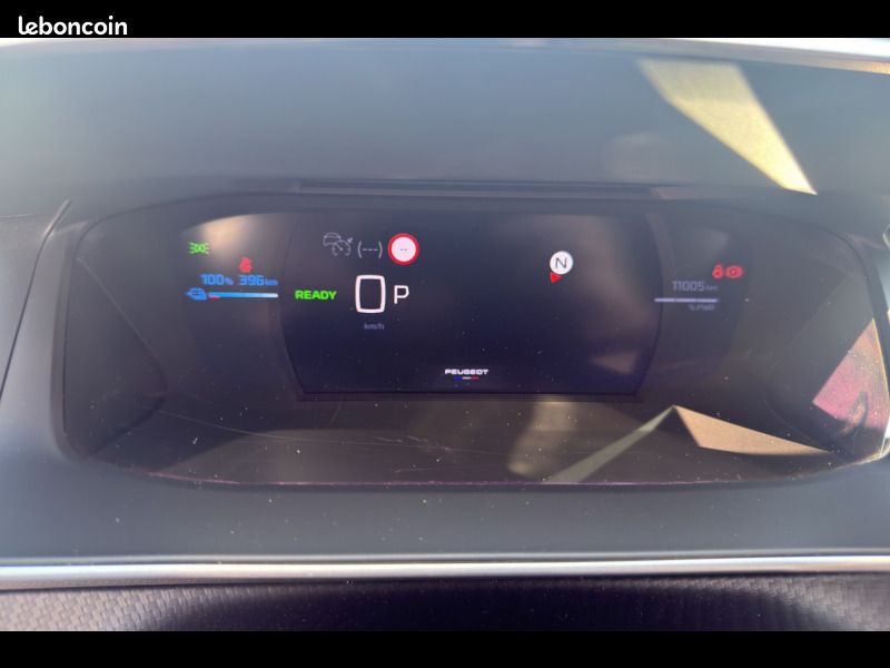 Peugeot 2008 Electrique 54 kWh 156 ch GT (image 17)