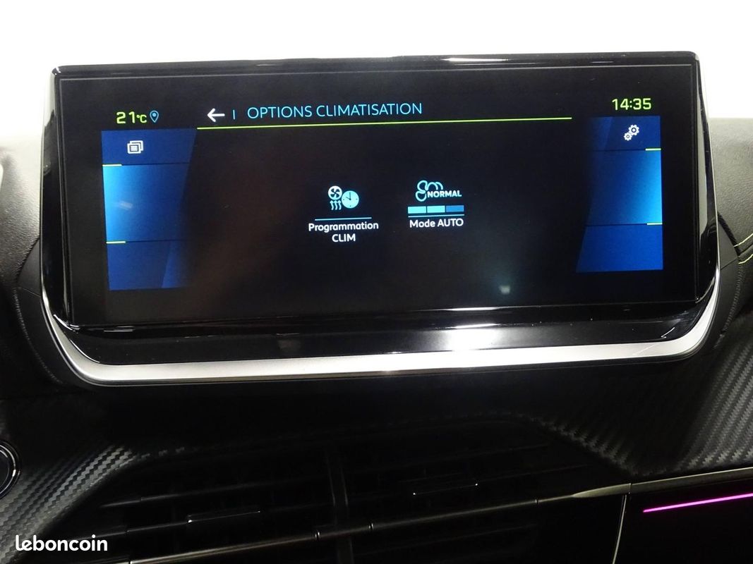 Peugeot 208 e-208 136ch GT Pack (image 27)
