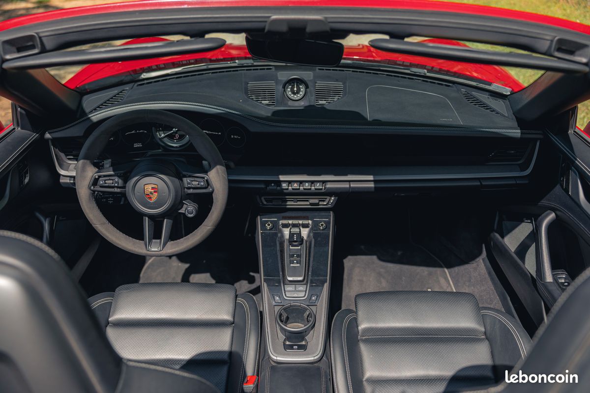 Porsche 911 992.1 Carrera S Cabriolet - Roue directrice - Burmester - En stock (image 9)