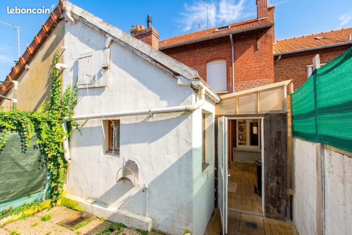 Maison 3 pièces 77 m² · à Roye · 77 m² · 89 000 €