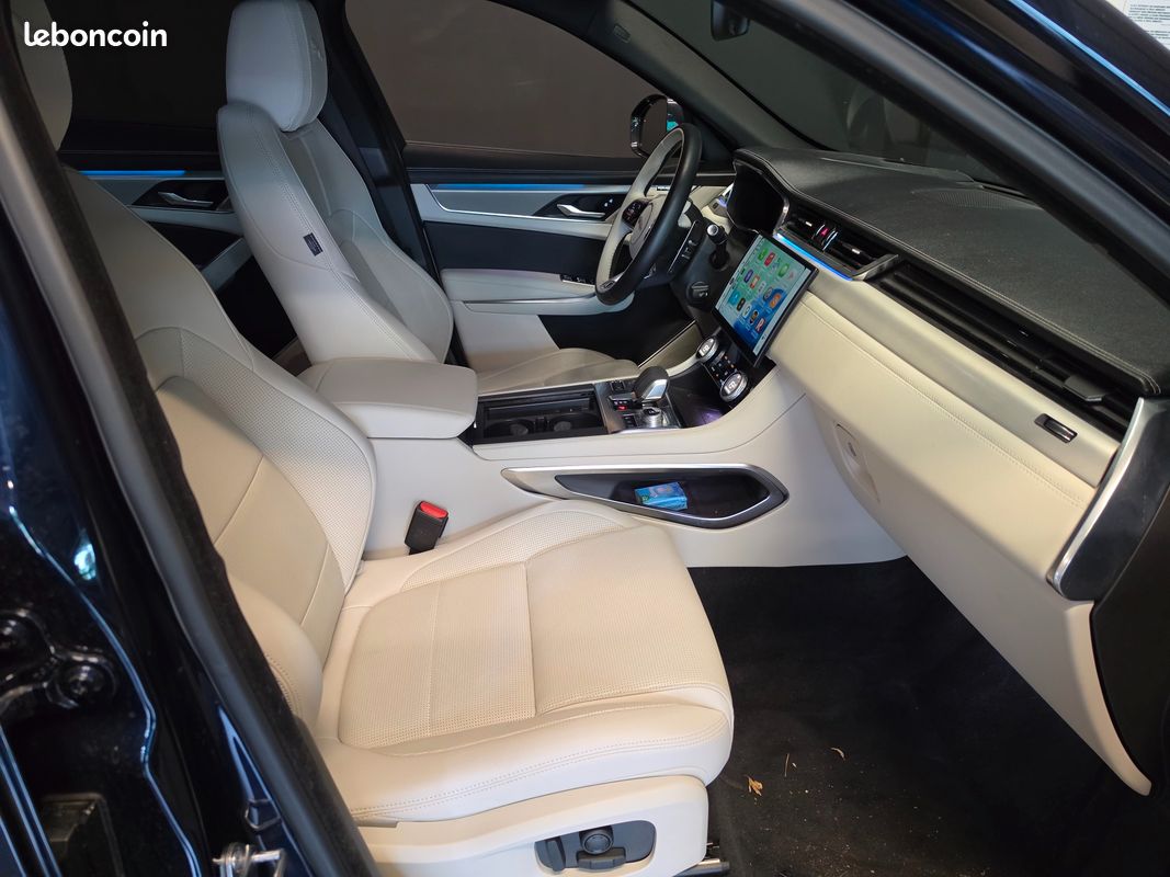 JAGUAR F-PACE 2.0 P400E 404H 300 PHEV 19.2KWH R-DYNAMIC SE AWD BVa (image 14)