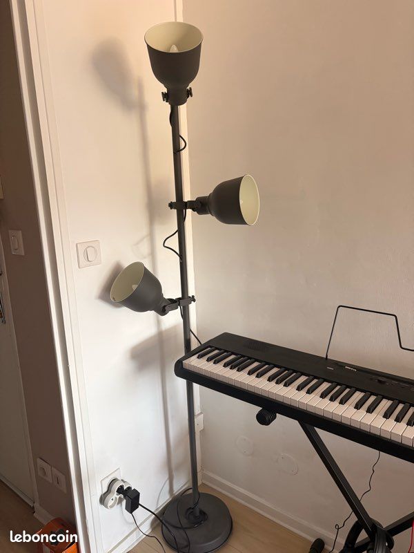 Lampe IKEA Hector (image 1)