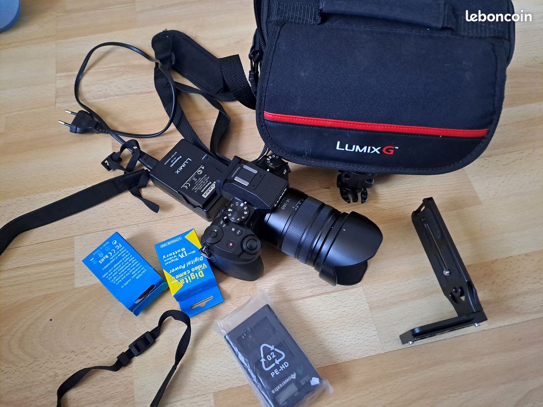 Comparer Les Prix : Panasonic Lumix G97 | Appareil Photo Hybride Panasonic Lumix Micro 43 G97 Noirplus 14 140mm Leica 24640 Social