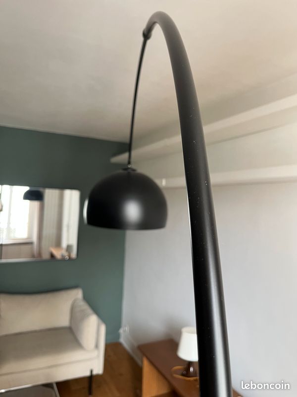 Lampadaire arc noir Habitat (image 2)