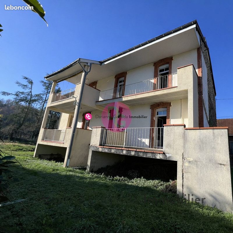 Immeuble 185 m² · à Decazeville · 185 m² · 98 000 €