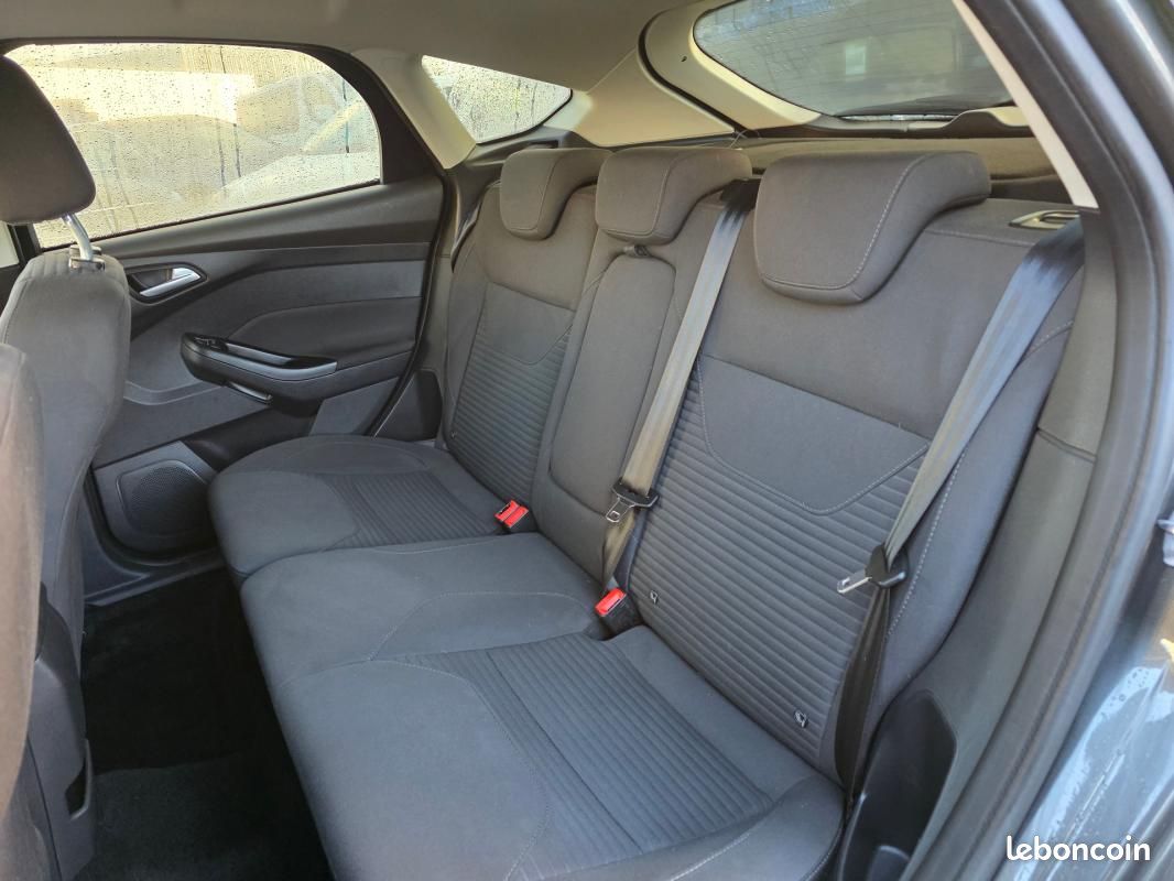 Ford Focus 1.0 EcoBoost 125 S&S Titanium (image 15)