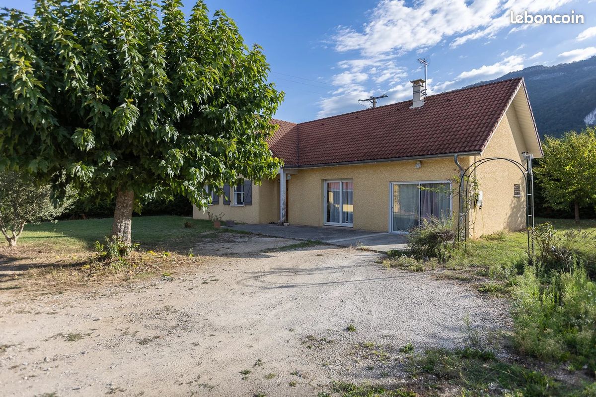 Maison 5 pièces 117 m² · à Virignin · 117 m² · 289 000 €