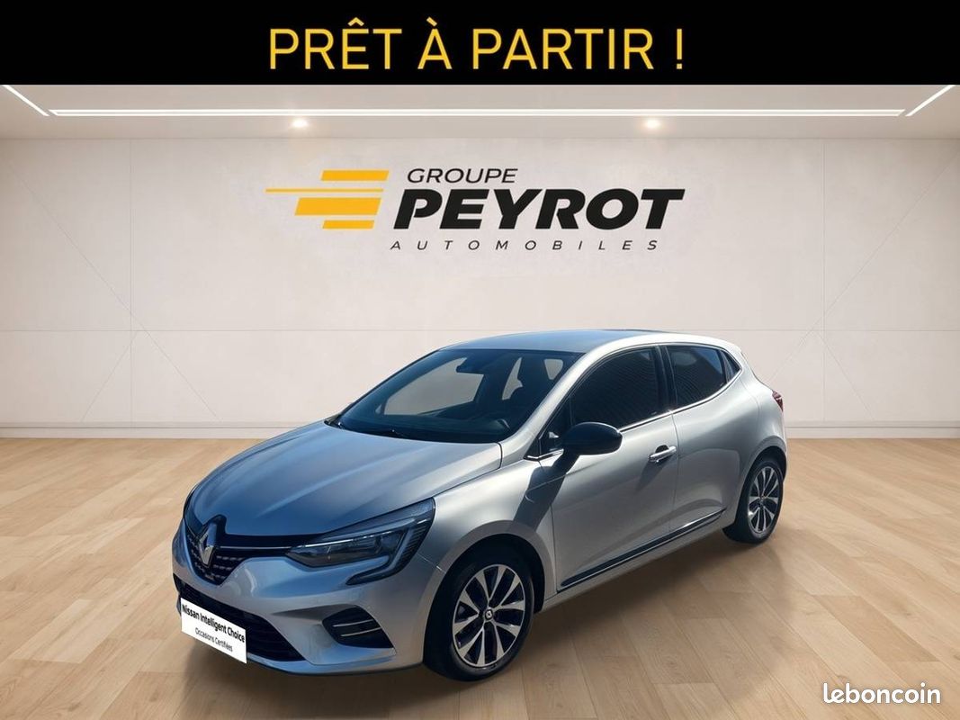 RENAULT Clio E-Tech full hybrid 145 Techno (image 1)