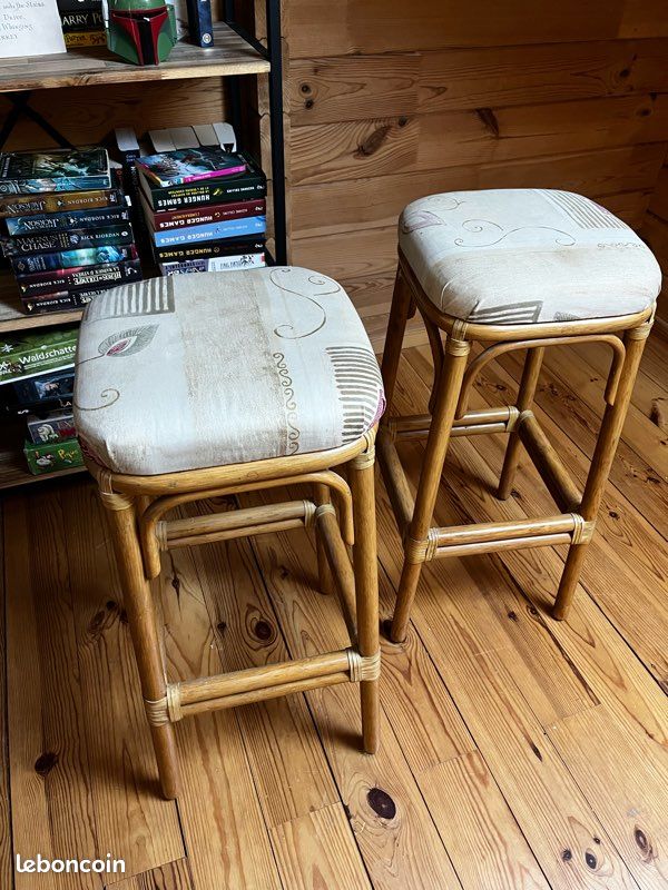 Lot De 2 Tabourets Vintage En Bambou Et Châtaignier – Repose-pieds