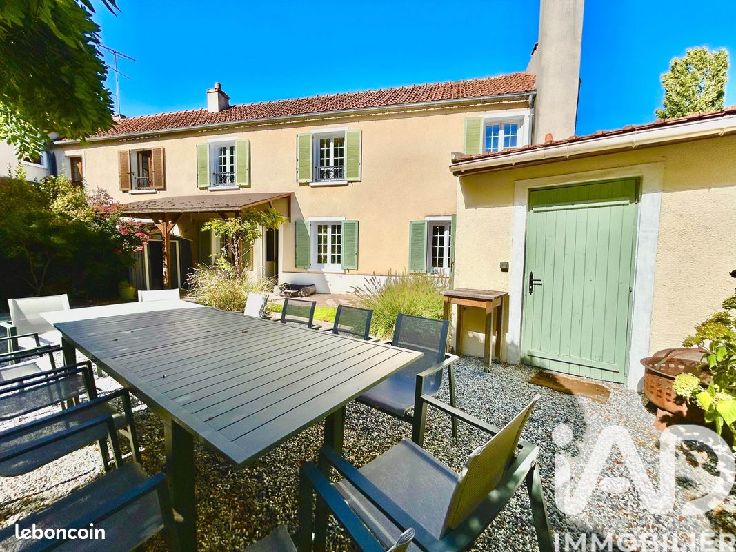 Maison 4 pièces 84 m² · à Milly-la-Forêt · 84 m² · 329 000 €