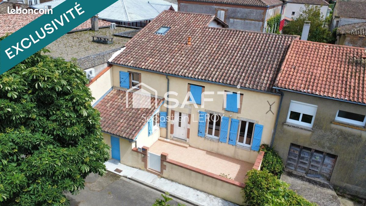 Immeuble 4 pièces 178 m² · à Lavit · 178 m² · 179 000 €