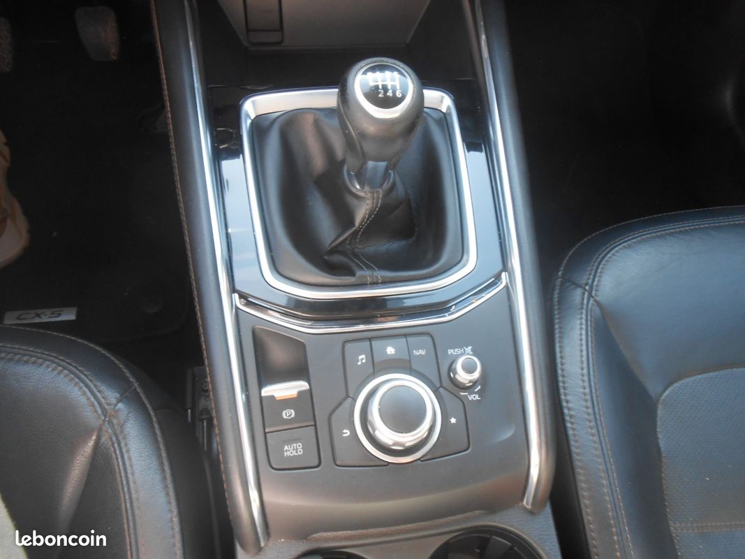 MAZDA CX-5 2.2L Skyactiv-D 150 ch 4x2 Signature / VENTE UNIQUEMENT A PROFESSIONNEL DE L'AUTOMOBILE (image 30)
