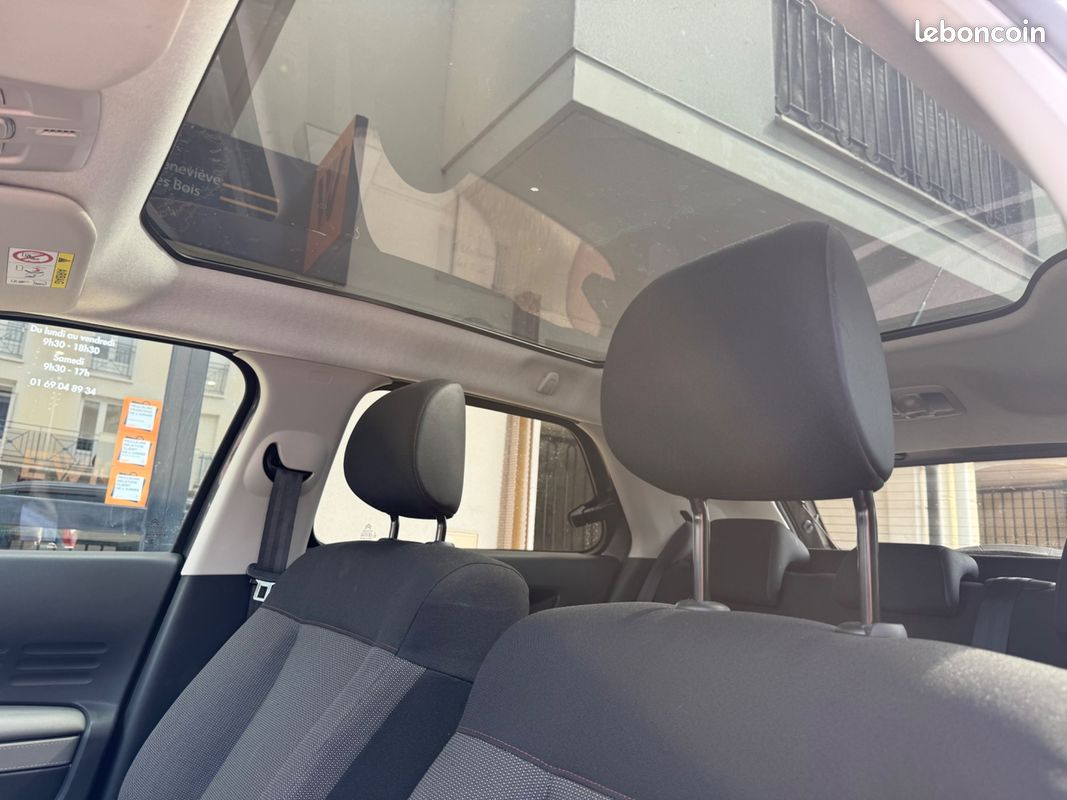 Citroen c4 cactus 1.2 puretech 110ch feel business toit panoramique courroie changee (image 9)