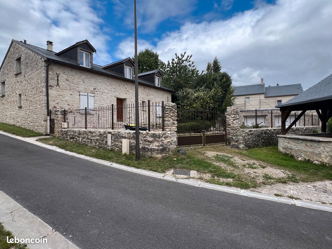 Maison 7 pièces 180 m² · à Arcis-le-Ponsart · 180 m² · 299 000 €
