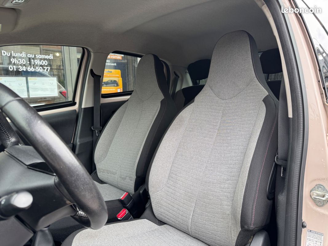 CITROEN C1 1.0 VTI 72ch ELLE | Carplay * Caméra de recul * Moteur Toyota (image 15)