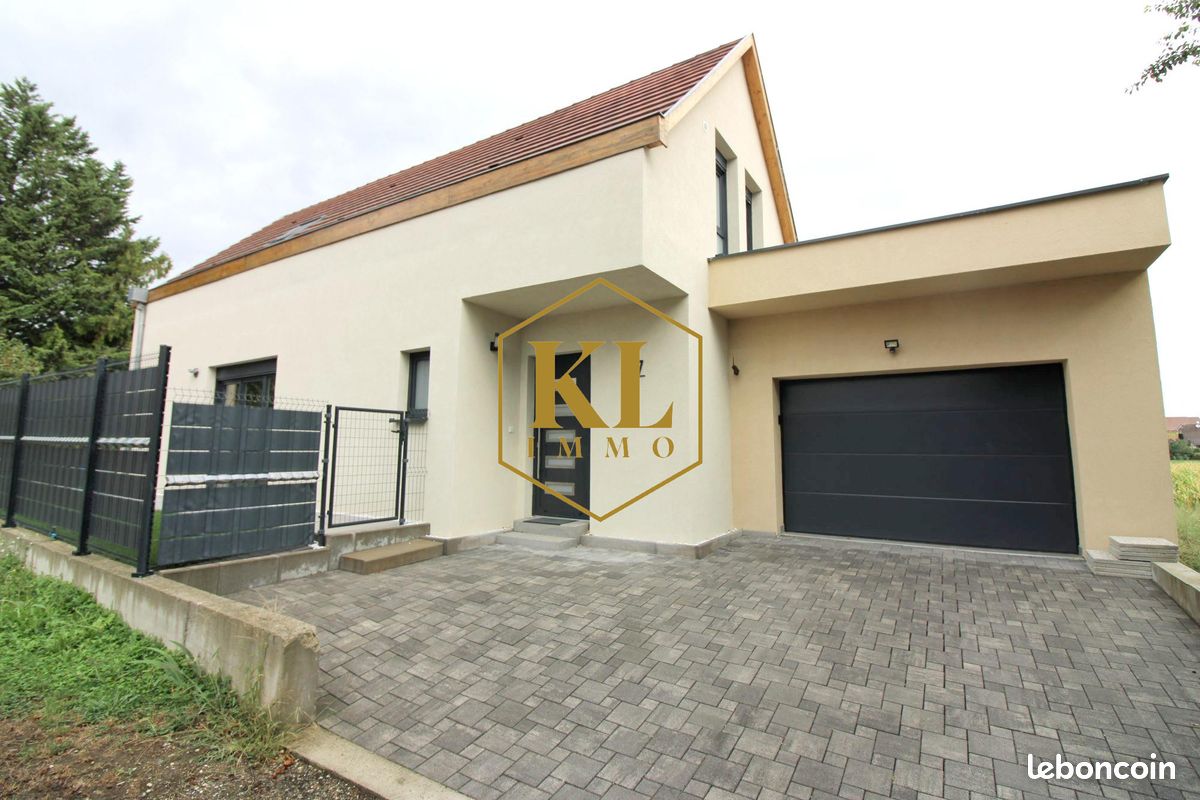 Maison 6 pièces 117 m² · à Hattstatt · 117 m² · 389 000 €