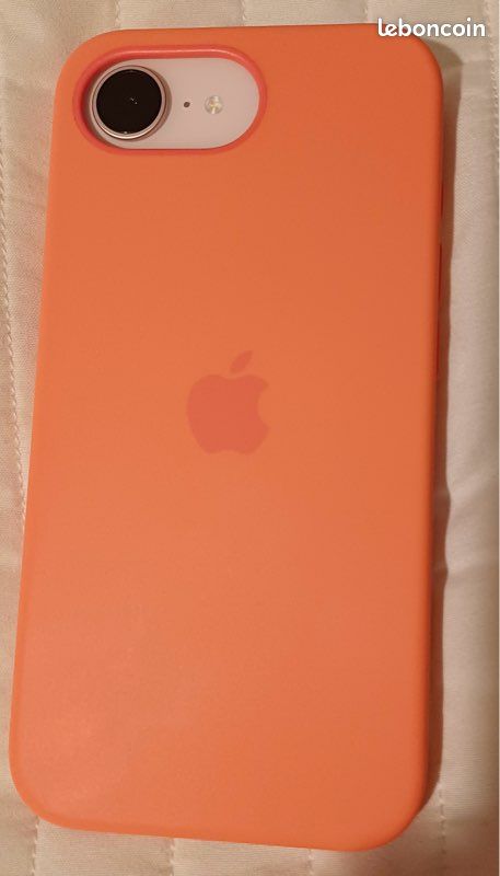 IPhone 17e 256 Go Rose pastel – Comme neuf (image 2)