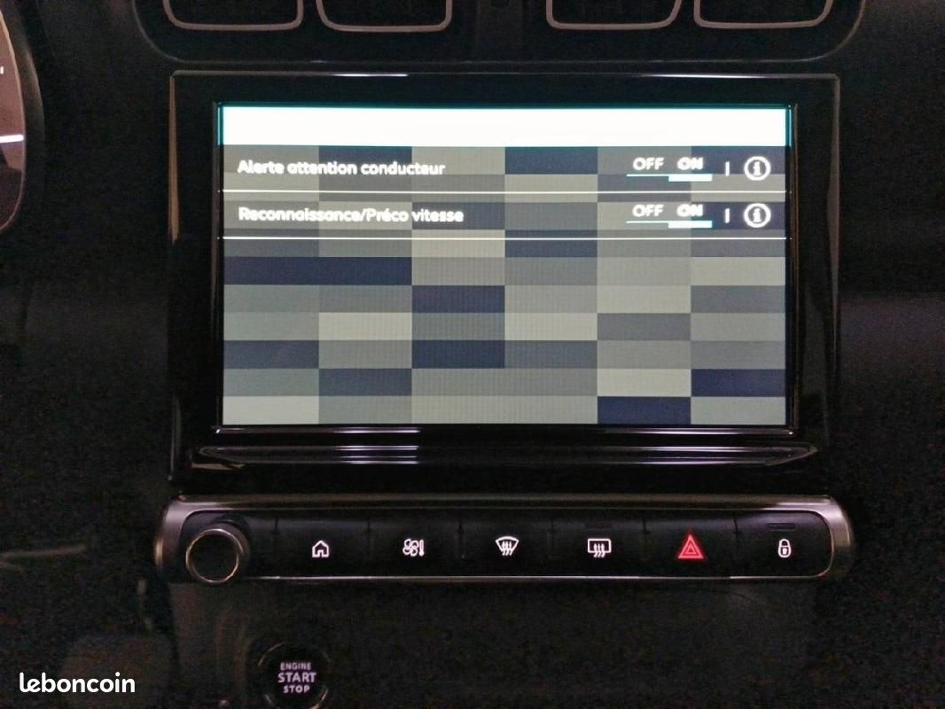Citroën C3 Aircross BlueHDi 120 S&S EAT6 - Shine (image 25)