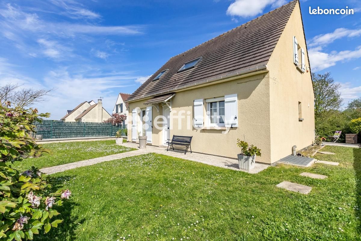 Maison 6 pièces 110 m² · à Auger-Saint-Vincent · 110 m² · 315 000 €