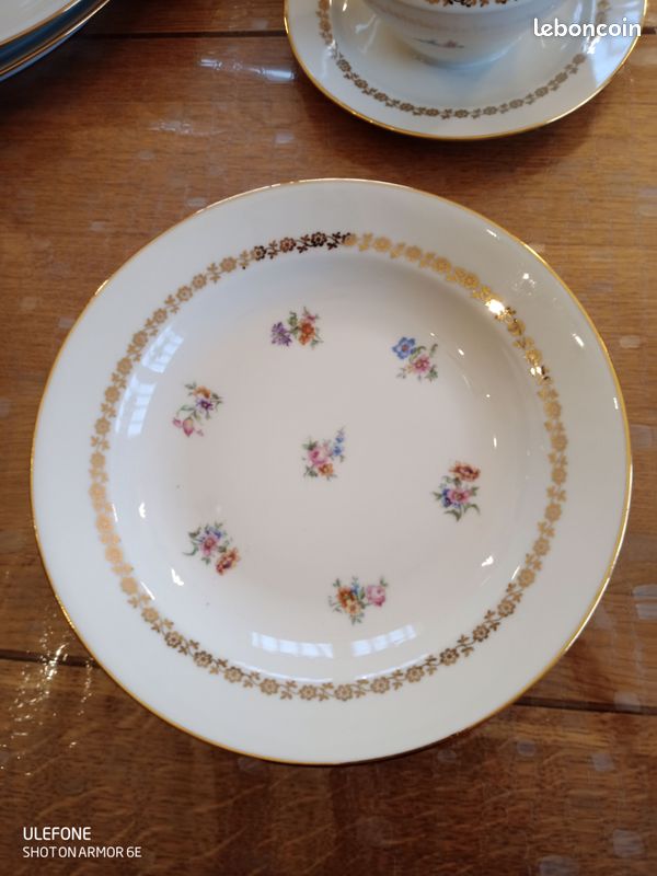 Service en porcelaine de Limoges (image 1)
