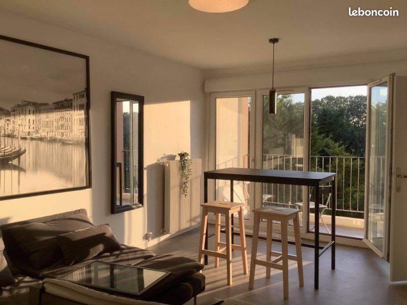 Appartement 5 pièces 92 m² · à Reims · 92 m² · 500 €